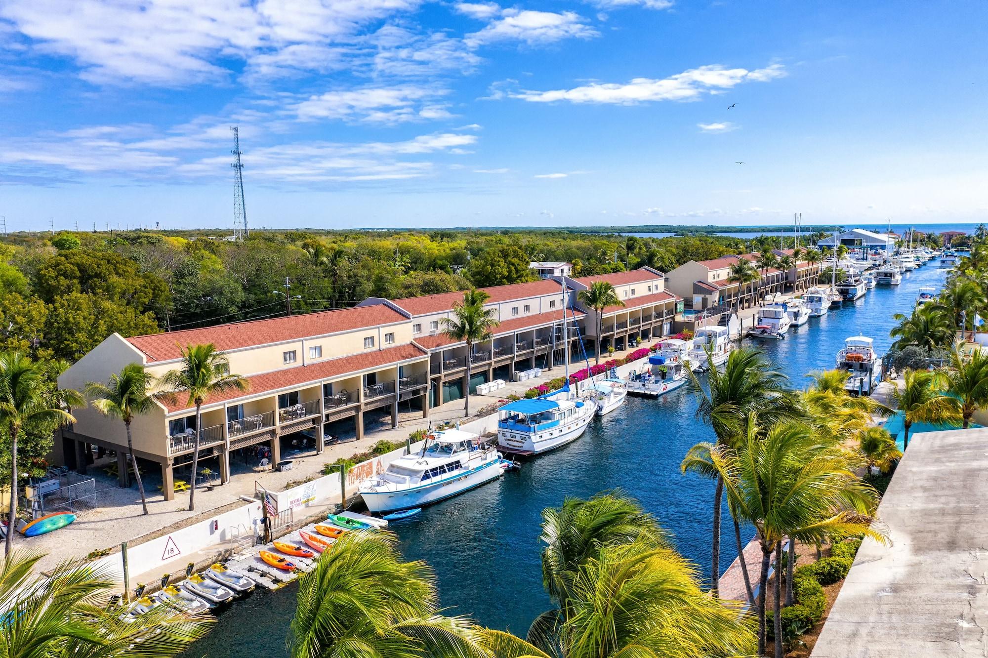 Waterside Suites And Marina Cayo Largo Exterior foto