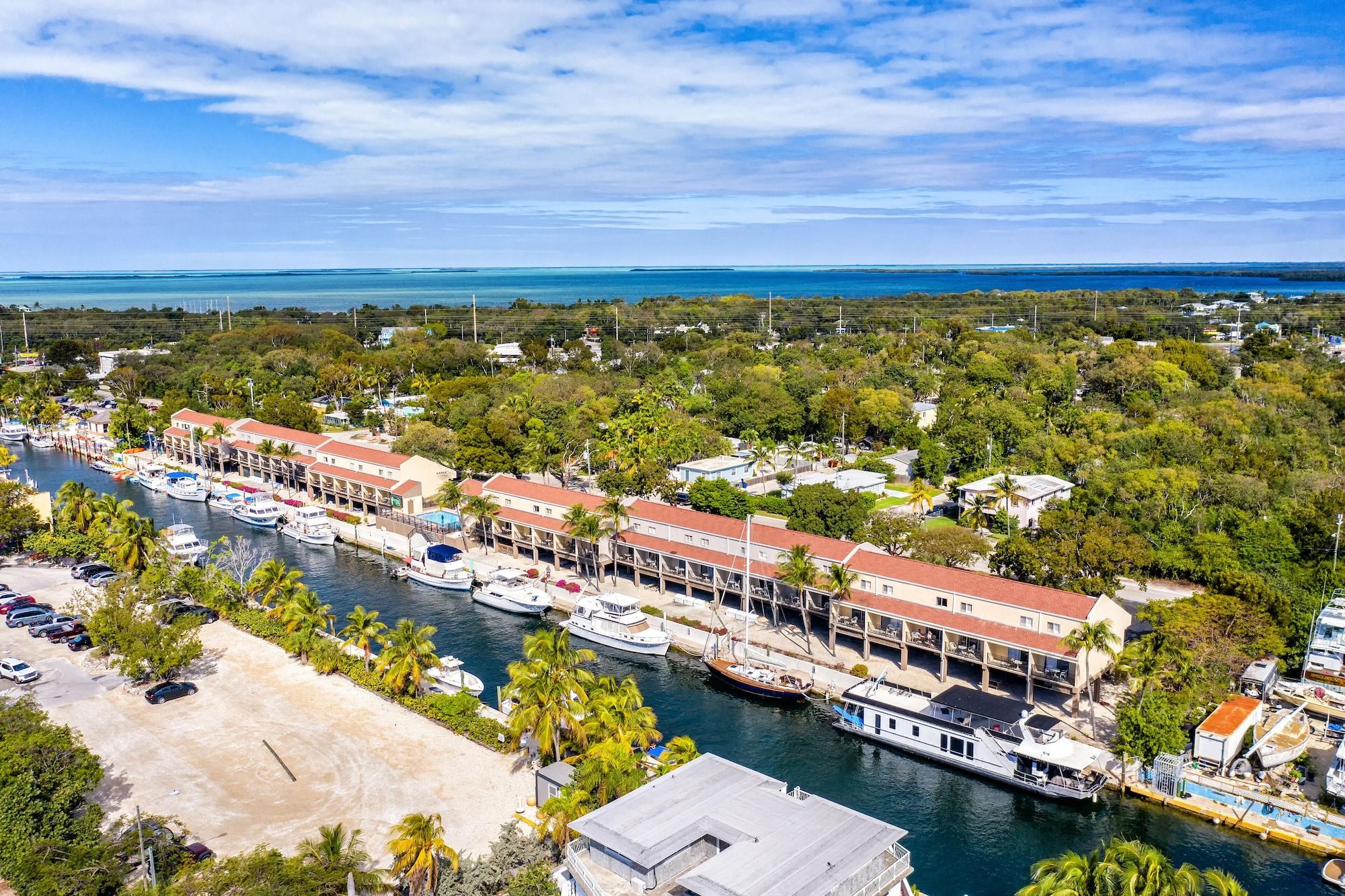 Waterside Suites And Marina Cayo Largo Exterior foto