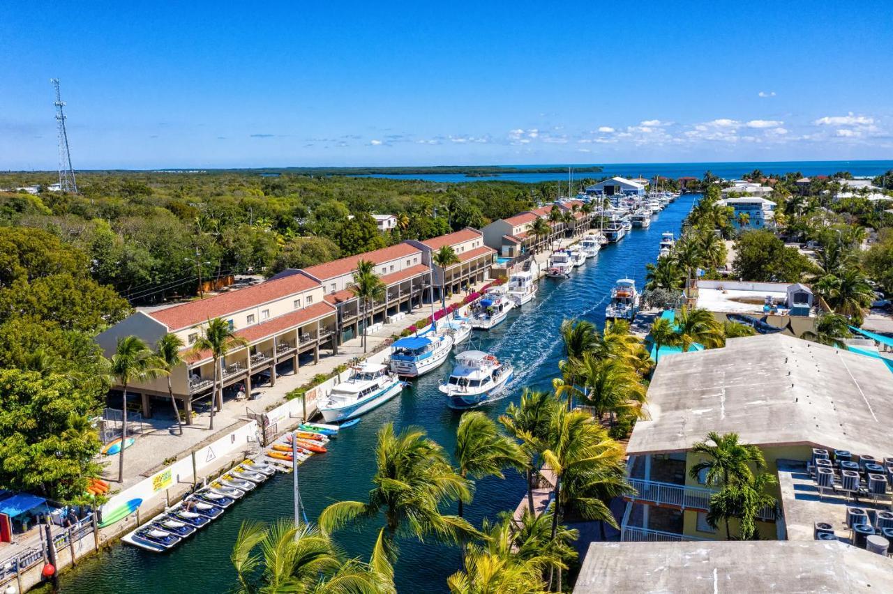 Waterside Suites And Marina Cayo Largo Exterior foto